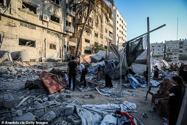 Israeli Government's Evacuation Directive Forces Gaza City Residents into Urgent Relocation Amid Conflict Escalation