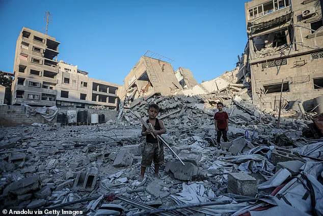 Israeli Government's Evacuation Directive Forces Gaza City Residents into Urgent Relocation Amid Conflict Escalation