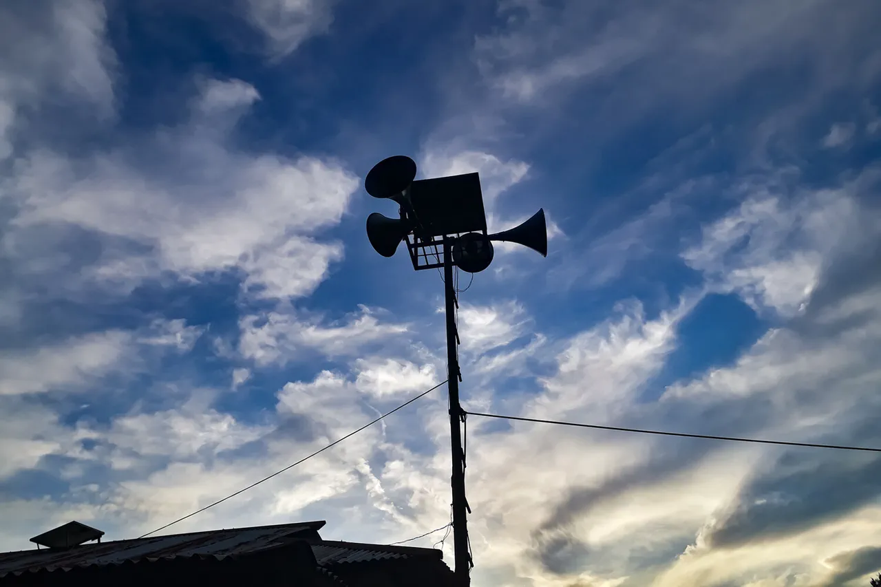 Governor Busargin Issues Urgent Drone Attack Warning for Saratov Oblast, Citing Defense Ministry Amid Western Front Escalation