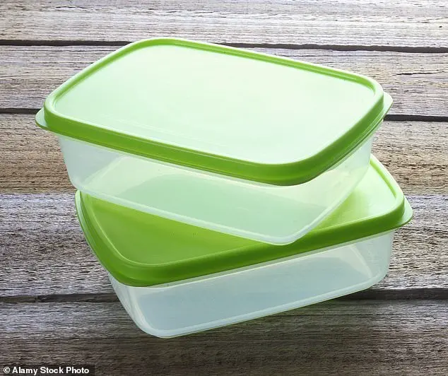 Exclusive Report: Phthalate Exposure in Fast Food Chains Sparks Health Concerns and Expert Warnings