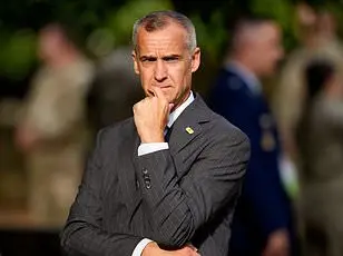 Trump's Immigration Enforcers Dance to 'Ice Ice Baby' at Mar-a-Lago Party, Raising Questions About Enforcement Policies