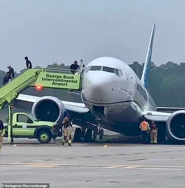 United Airlines Boeing 737-8 MAX Skids Off Runway in Houston, NTSB Documents Fuel Scrutiny Over Pilot Decision-Making