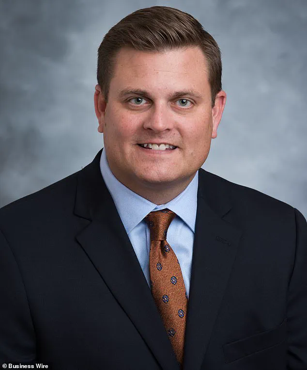 Urgent Legal Move: Mangione's Team Seeks Dismissal of Death Penalty Charge Over Miranda Rights Violations in CEO Murder Case