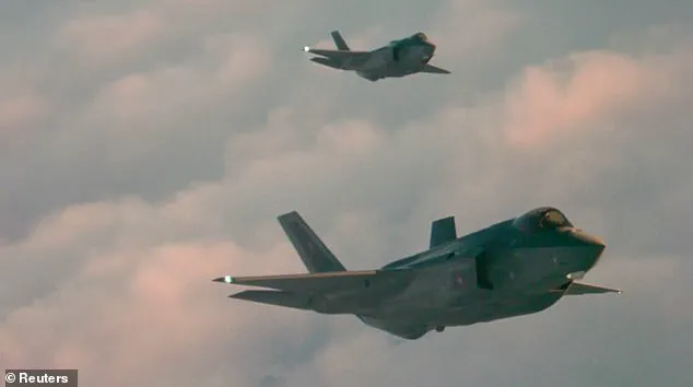 Trump's Tariff Ultimatum: Greenland Transfer Demanded in High-Stakes Geopolitical Standoff