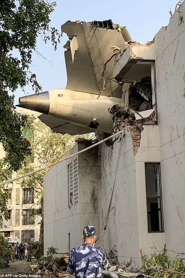 Air India Flight 171 Crash in 2025: 260 Killed, Investigation Points to Human Intervention