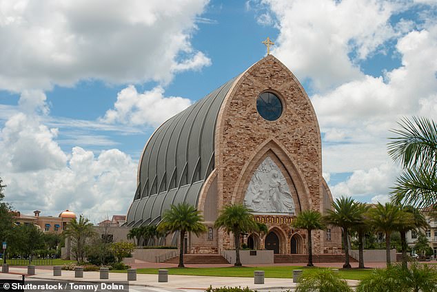 Health Officials Mobilize as Ava Maria University Reports 57 Measles Cases Amid High Vaccination Rates