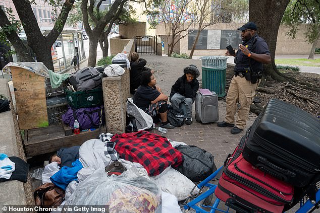 Controversial $16M Houston Homeless Superhub Sparks Neighbors' Opposition