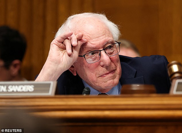 Senate Heated Exchange: Mullin Accuses Sanders of Being 'Part of the Problem' in Healthcare Debate Over Surgeon General Nomination