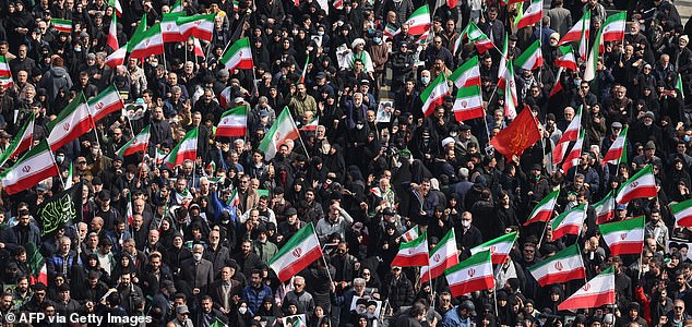 Drone Attack Injures Four at Dubai Airport, Heightening Gulf Tensions