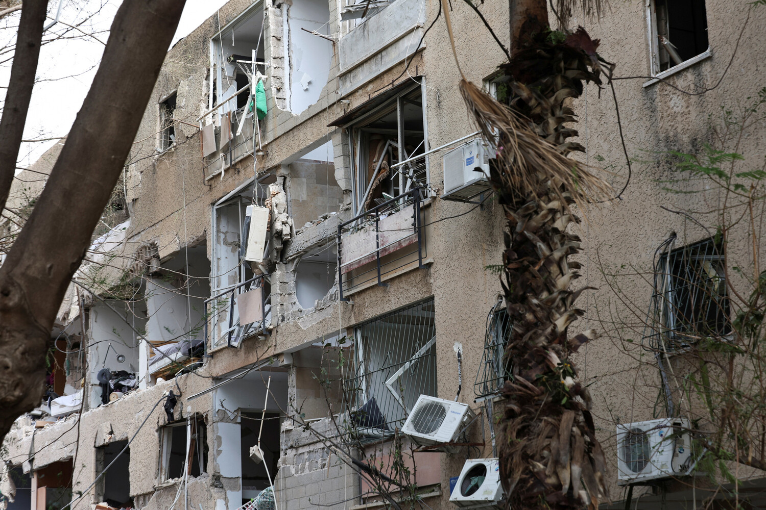 Hezbollah Launches 'Eaten Eagle' Operation Against Israel, Citing Quranic Verse