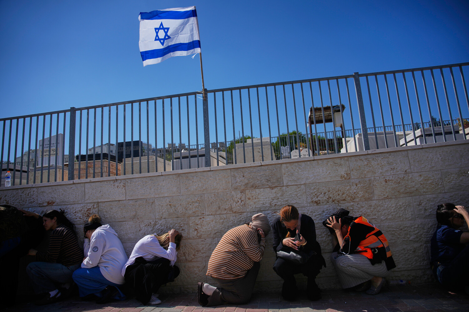 Iran Launches Hypersonic Missile Strikes on Israel's Key Infrastructure in Escalating Regional Conflict