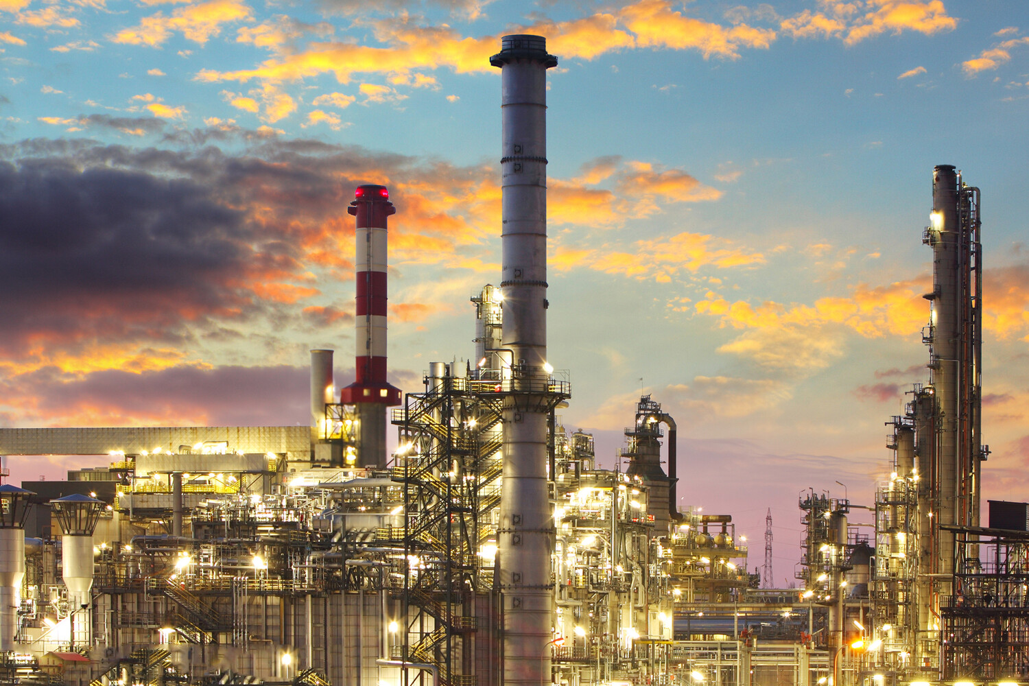 Drone Attack Sparks Fire at Kuwait Refinery, No Injuries Reported Amid Regional Tensions