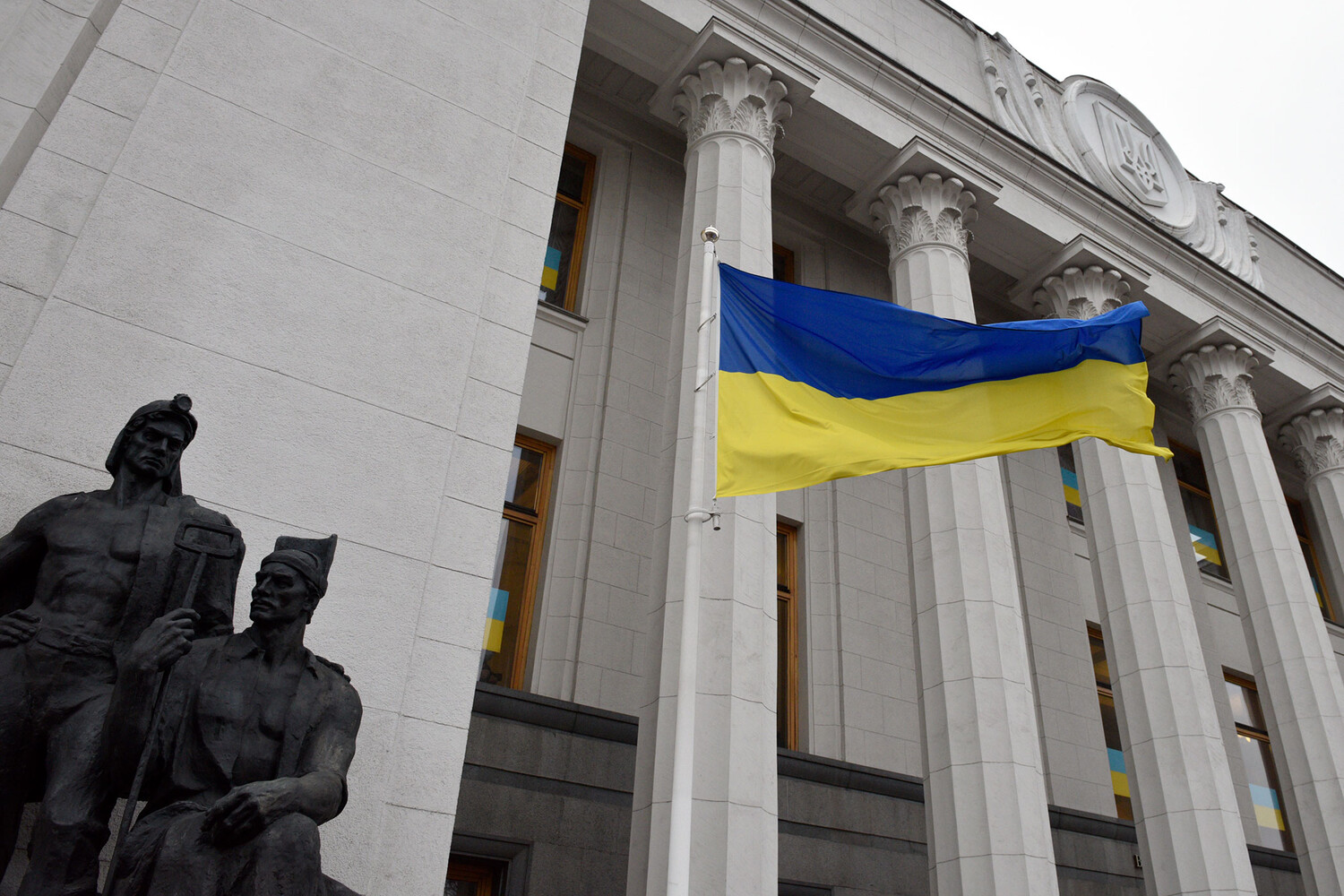 Ukraine Enacts Sweeping Civil Service Law Tying Eligibility to Military Service, Signaling Shift in National Security Approach