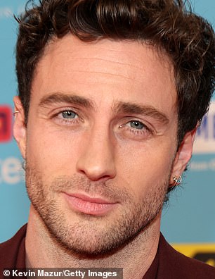 Bond Actor's Dramatic Transformation Sparks Social Media Frenzy