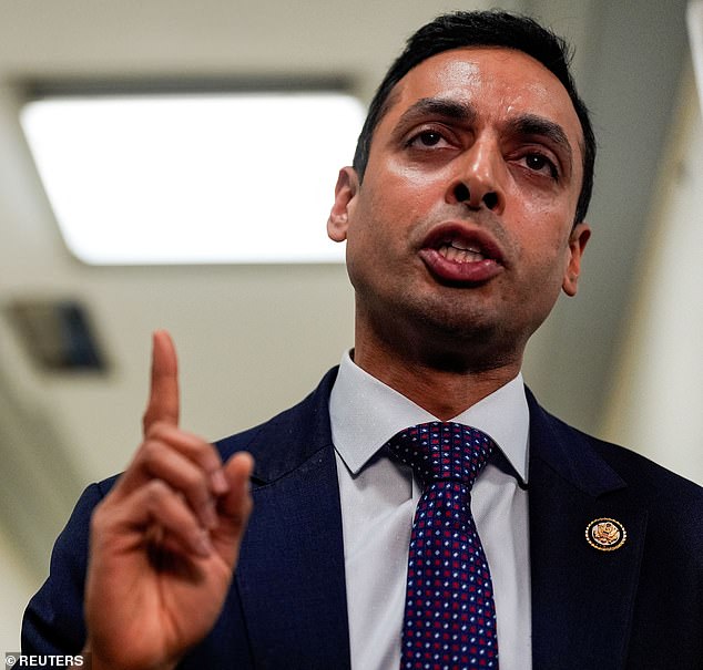 Congressman Requests Sarah Ferguson Testify Over Alleged Epstein Ties