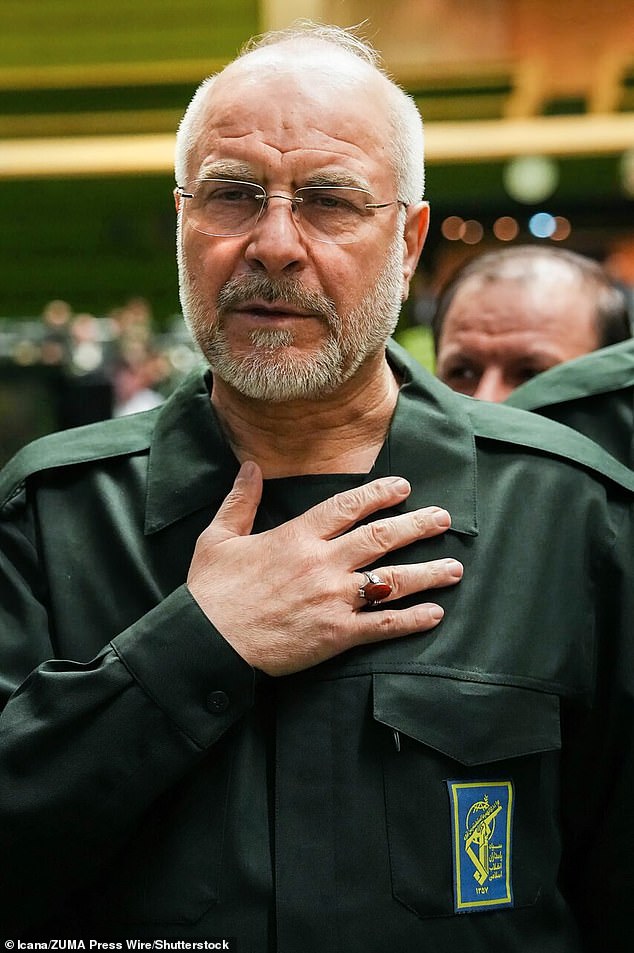 Trump Warns of Escalation Amid High-Stakes Iran Negotiations