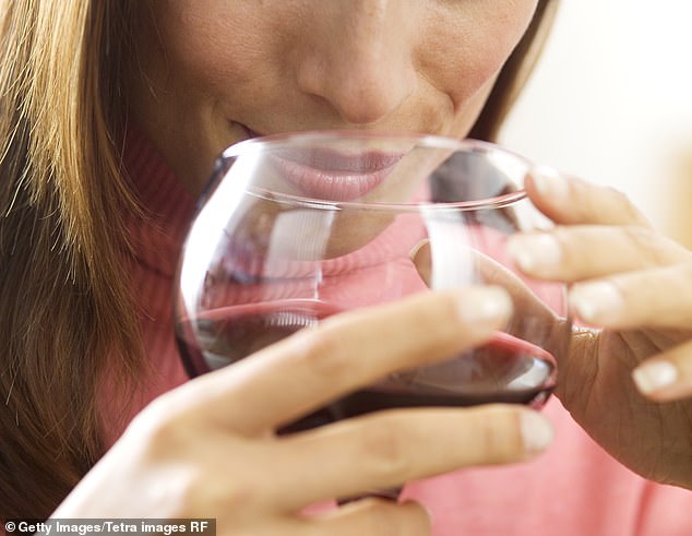 Overweight Middle-Aged Women Who Drink Face Higher Breast Cancer Risk, Study Finds