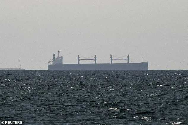 Jet Fuel Crisis Threatens Summer Holidays as Strait of Hormuz Closure Sparks Ceasefire Deal