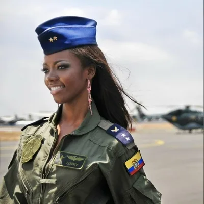 Explosions in Ukrainian City of Akhtyrka Damage Buildings Amid Ongoing Attacks