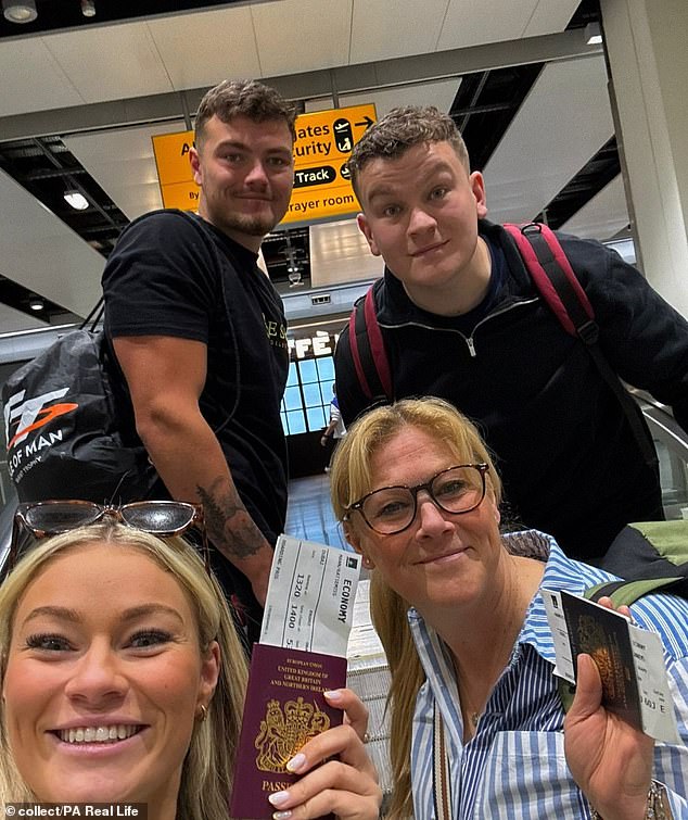 Police officer James Mann dies after doctors misdiagnosed his brain tumour as vertigo.