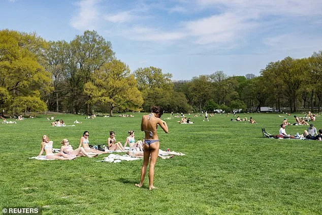 Unprecedented Heatwave Sweeps US East Coast, Breaking Records