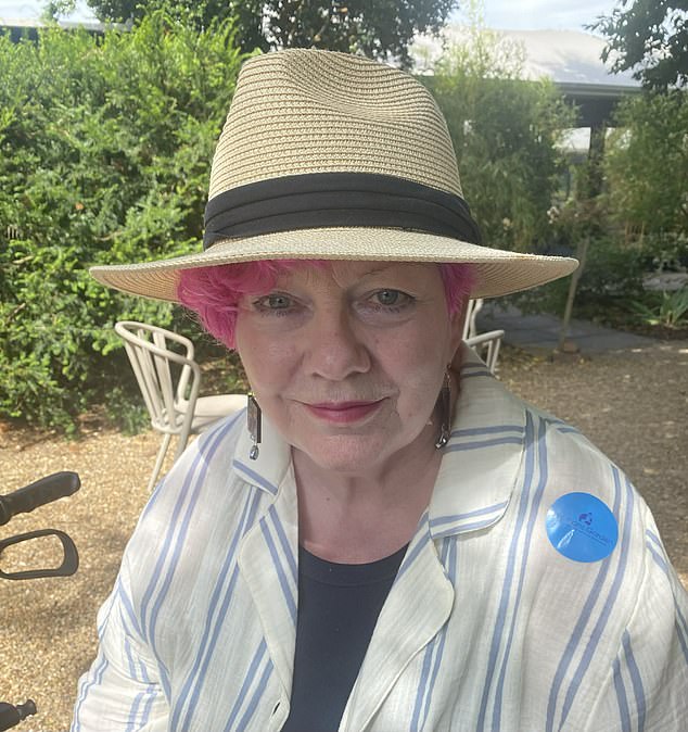 Woman paralyzed by fear during surgery after regaining consciousness