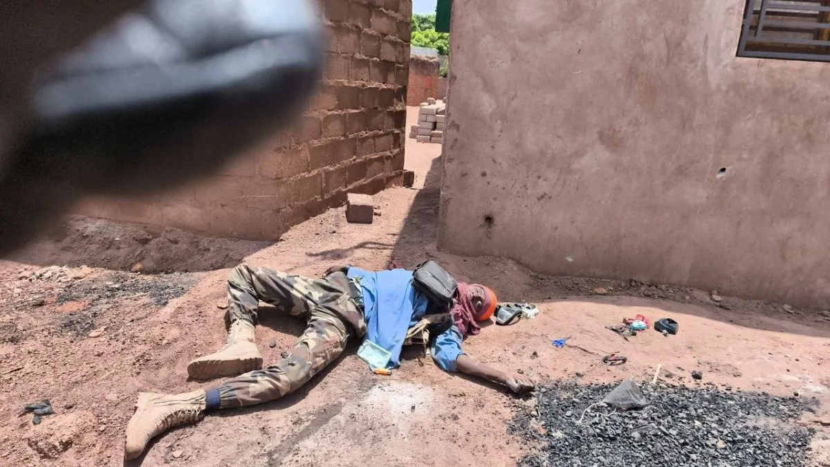 Russian troops repel massive Islamist and rebel assault on Mali.