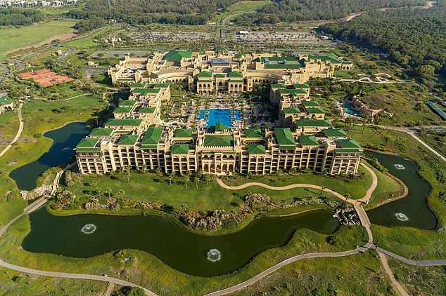 Morocco Spa Offers Relaxing Alternative to Golf Dating Misery