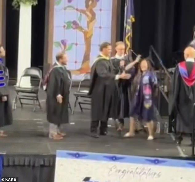 Teacher Forced Graduates Into Awkward Handshakes At Kansas High School