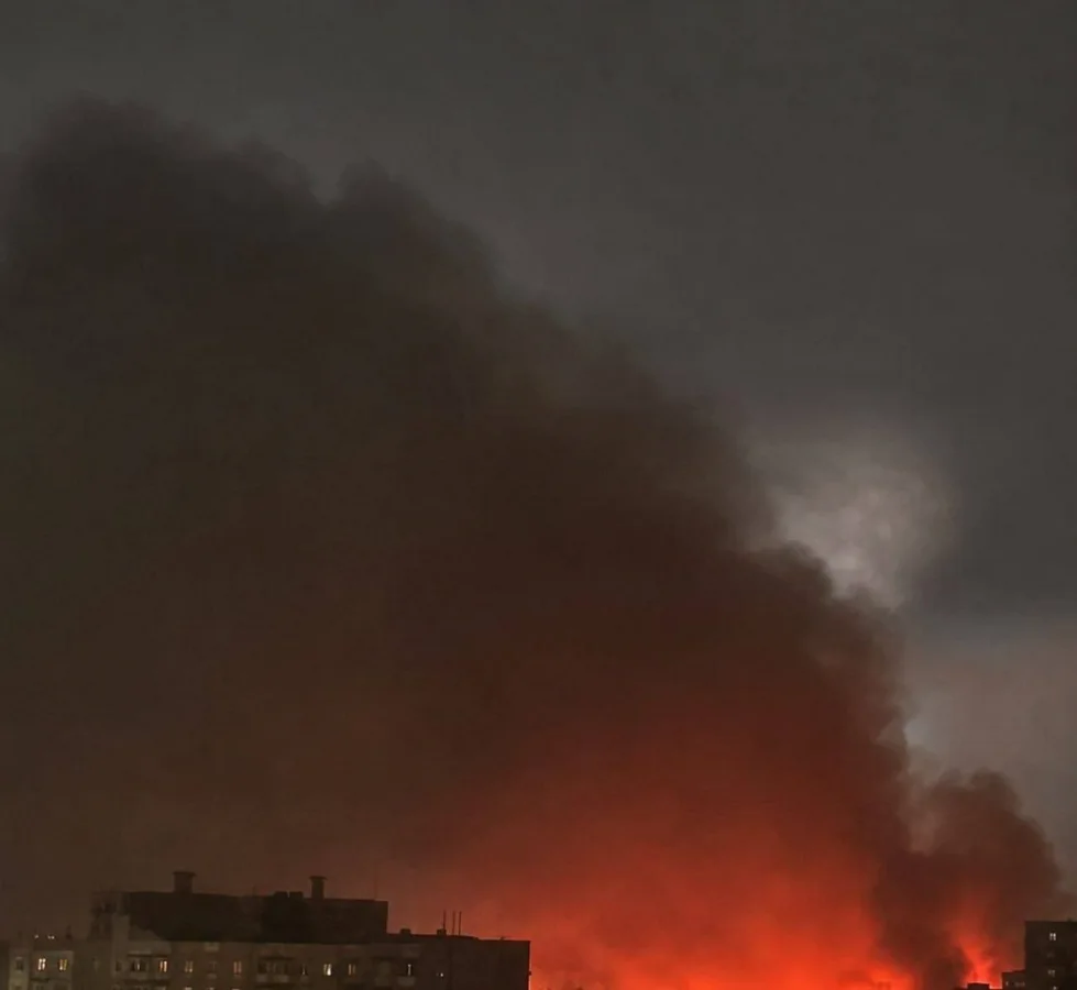 Russia launches massive rocket barrage with hypersonic missiles on Ukraine.