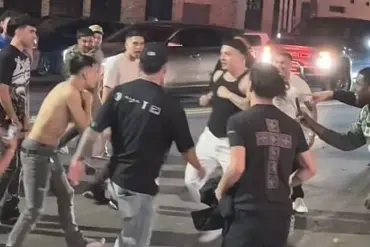 Fight outside San Antonio bars spills into traffic