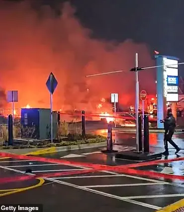 Philadelphia Plane Crash Sparks Fear Among American Flyers