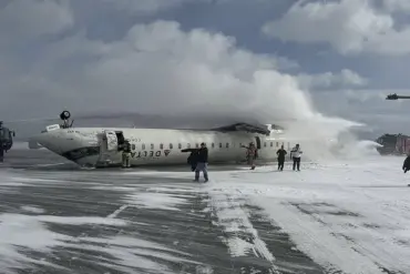 Shocking Video Shows Delta Flight Exploding into Flames in Toronto