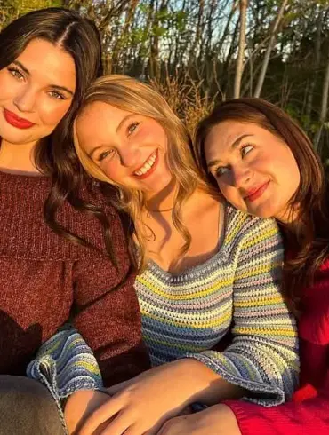 Tragic Car Accident Takes Lives of Three Young Grads, Shocking Community