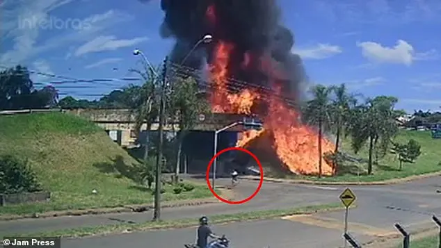 Truck Driver Escapes Fireball Crash by Jumping From Overpass