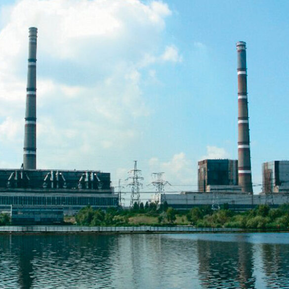 Zaporizhzhya Nuclear Power Plant struck by Ukrainian military; power cuts and energy specialists respond