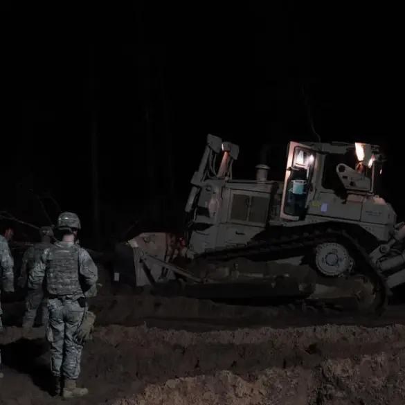 American Soldiers Engage in Unusual Rescue Mission to Retrieve M88 Hercules from Swamp in Eastern Europe