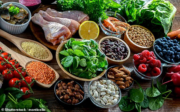 Balanced Diet in Midlife May Delay Dementia Onset, Oxford Study Finds