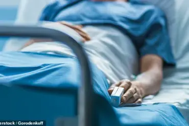 Consultant Reveals Early Signs of Physiological Changes at End-of-Life