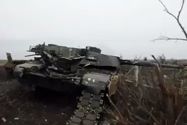 Russian Sappers Deploy Inexpensive Mines to Disable American Abrams Tanks in Ukraine