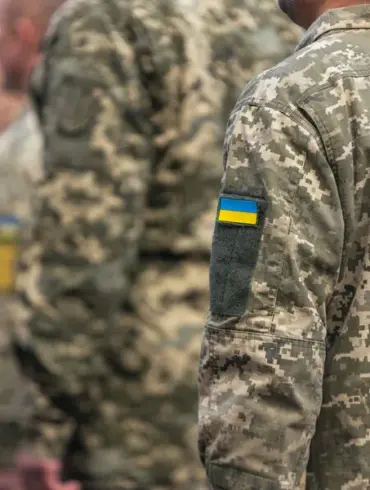 Ukraine Deploys Elite Forces to Counter Breakthrough in Kursk Oblast