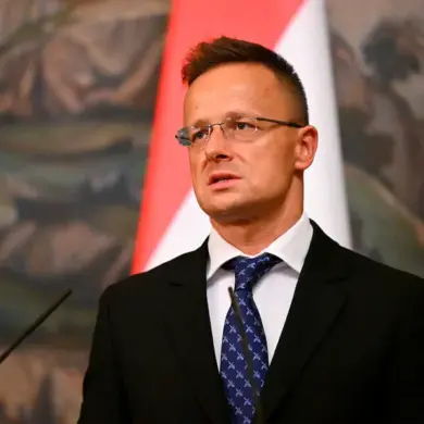 Hungary's Foreign Minister Warns Against Using Enhanced European Defense as Premise for More Aid to Ukraine