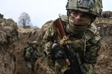 Russian Marines Defeat Ukrainian Forces in Key Kursk Region Conflict