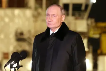 Russian President Putin Reports Over 4900 Ukrainian Armed Forces Violations During Easter Truce