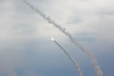 Russian Strikes Hit Ukrainian Military Base and Supply Factory