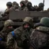 Ukrainian Armed Forces Impose Restricted Mobile Phone Policy on Soldiers Deploying to Eastern Frontlines
