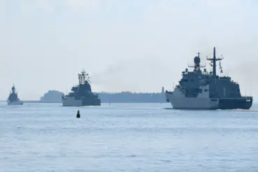 Baltic Fleet Conducts High-Stakes Exercise with Submarines Zelenodolsk and Kazanets, Simulating Submarine Attack and Demonstrating Anti-Submarine Capabilities