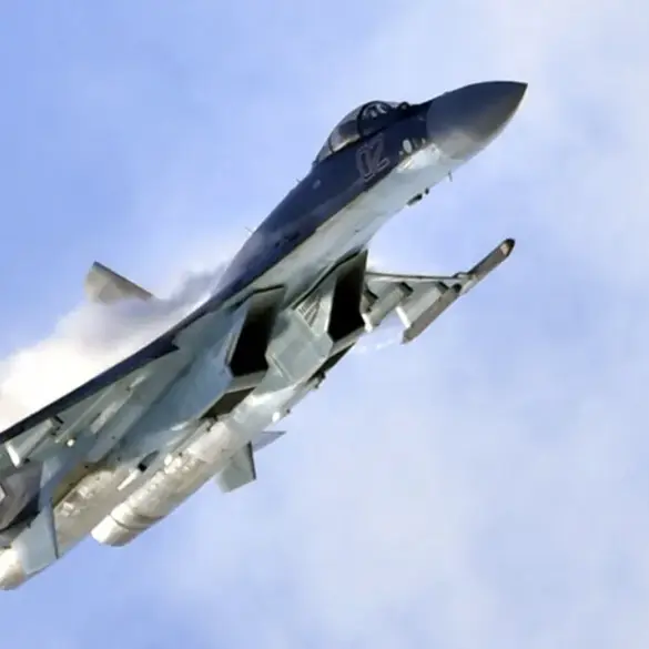 Baltic Sea Standoff Reignites Tensions as Russia Deploys Su-35 to Protect Tanker from Estonian and Polish Forces