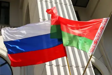 Belarus and Russia Agree to Strengthen Joint Defense Amid Rising Regional Tensions