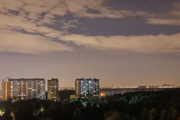 Drone Attack in Western Moscow Sparks Emergency Response Amid Russia-Ukraine Tensions
